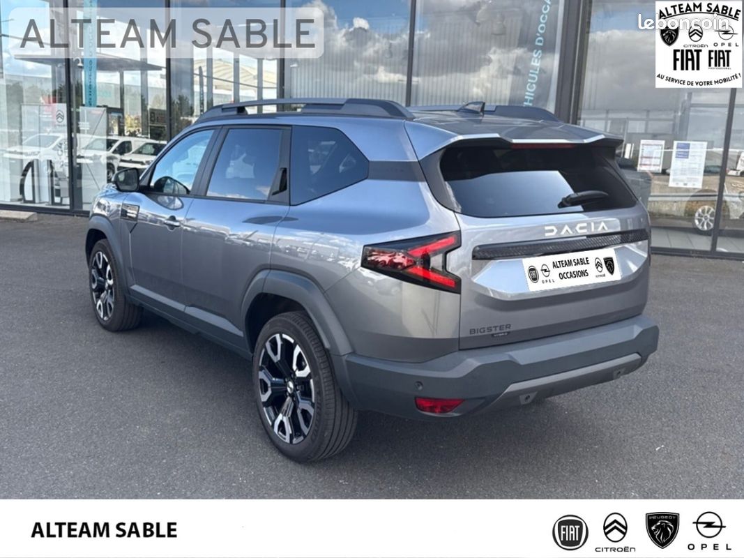 Dacia Bigster journey hybrid 155 (image 42)