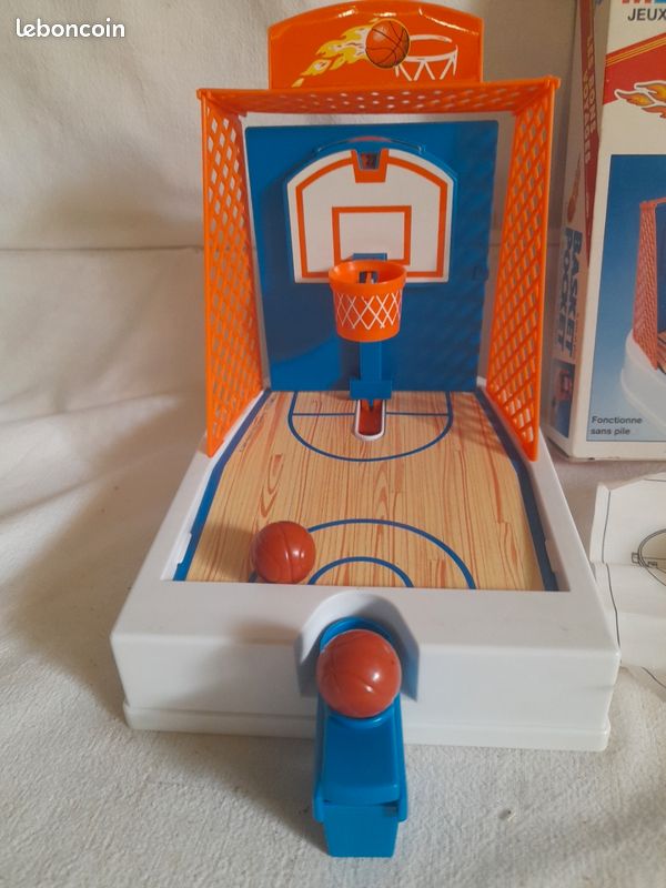 Jeu De Voyage MB Basket Pocket - Complet Avec Boîte, Version Vintage