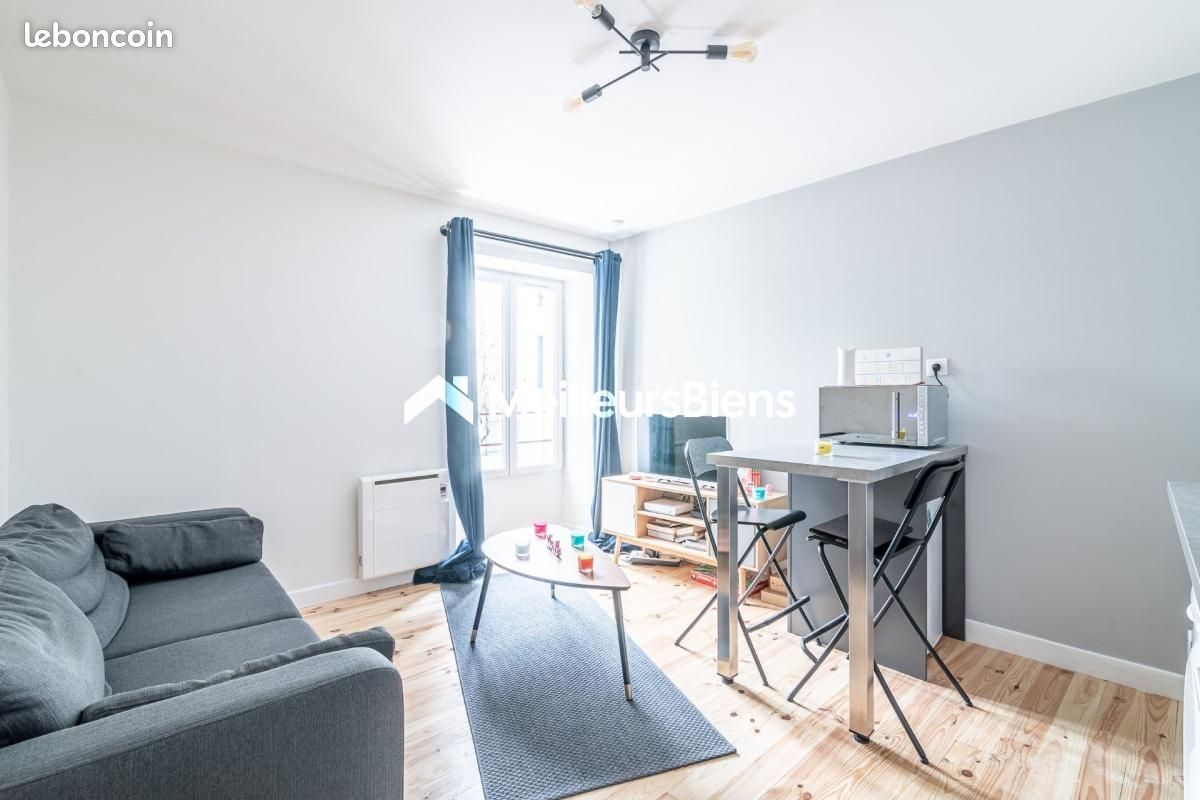 Appartement 2 pièces 30 m² · à Villejuif · 30 m² · 219 781 €