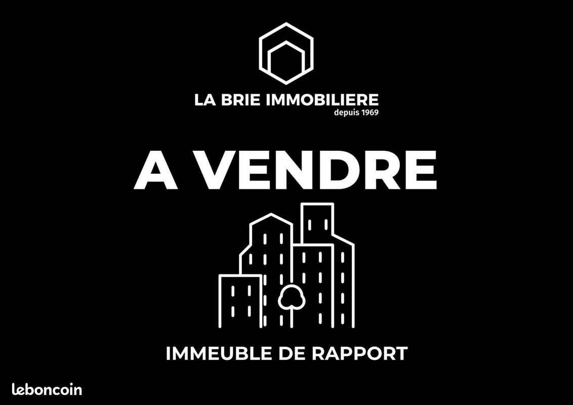 Local commercial 12 pièces 228 m² · à Villecresnes · 228 m² · 749 000 €