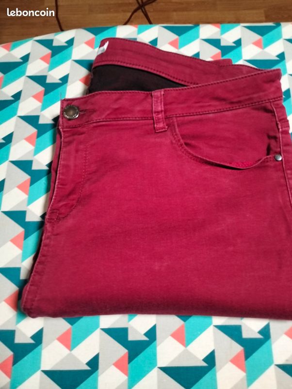 Pantalon femme bordeaux taille 46 (image 1)