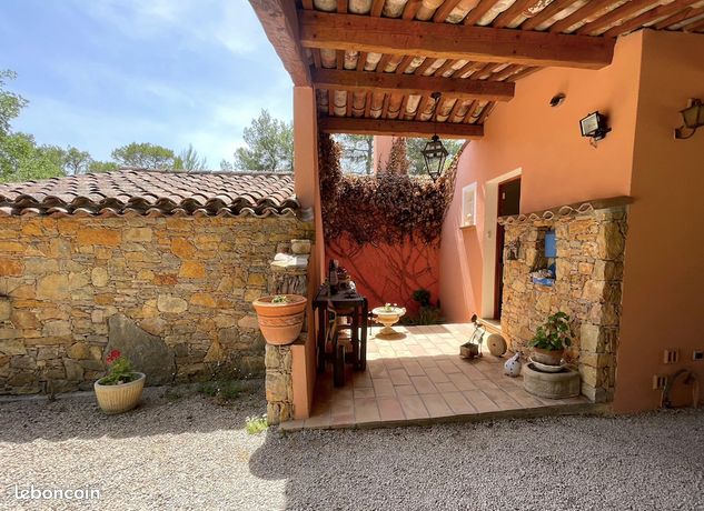 Villa 5 pièces 164 m²