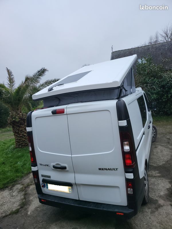 Toit relevable Renault Trafic 3 + Aménagement (image 8)