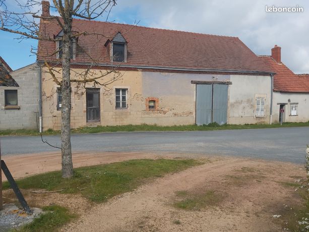 Vend ferme à renover