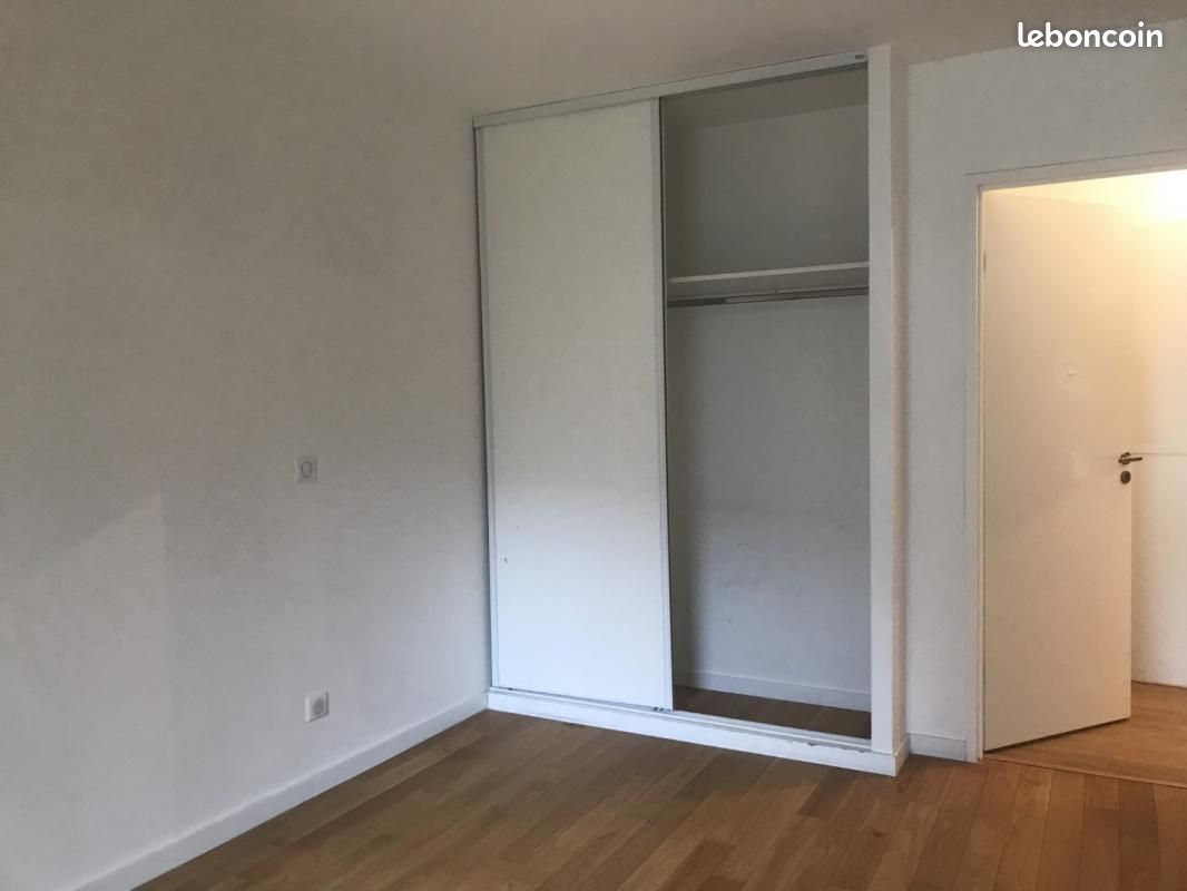 Appartement a louer viry-chatillon - 5 pièce(s) - 117 m2 - Surfyn