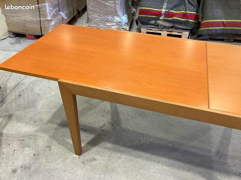 Table Bois extensible plus quatre chaises (image 9)