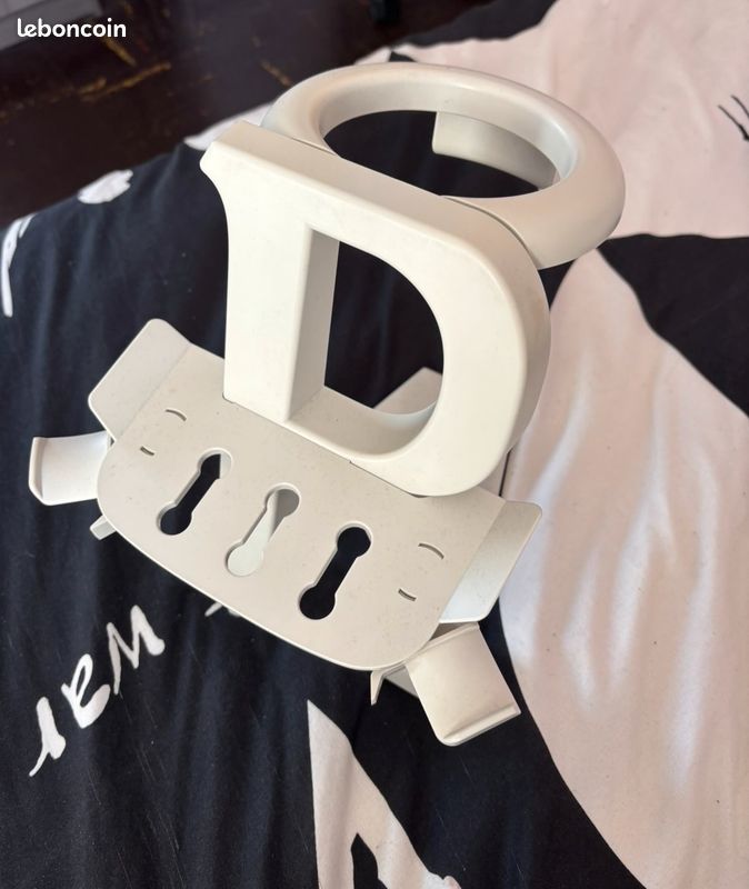 Oculus Quest 2 64GB (image 12)