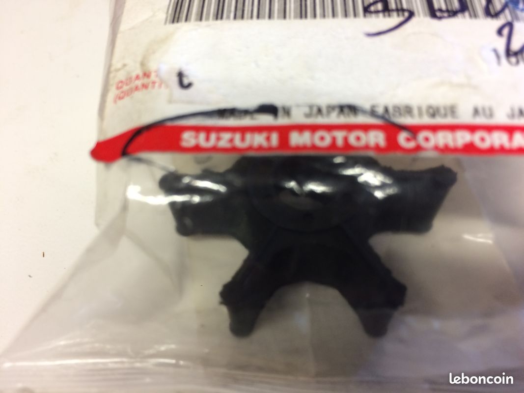 Kit Pompe à Eau hors bord Suzuki 8 et 9.9 cv, 2 temps en promotion
