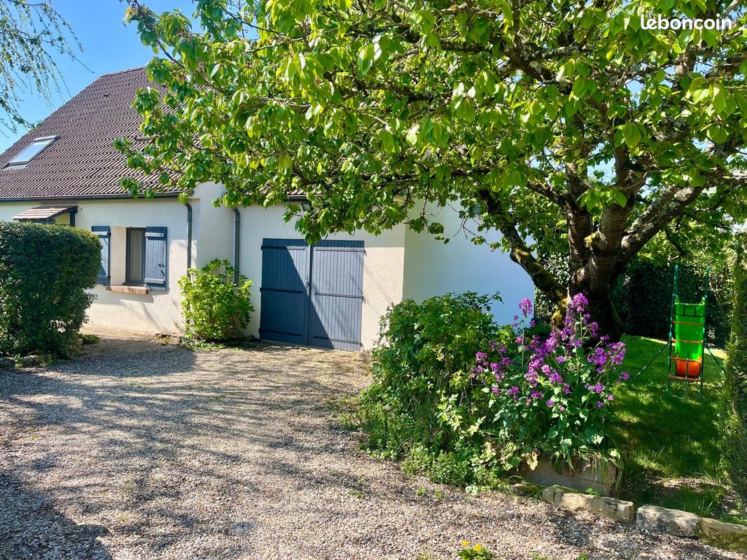Maison 7 pièces 150 m² · à Livry-sur-Seine · 150 m² · 365 000 €