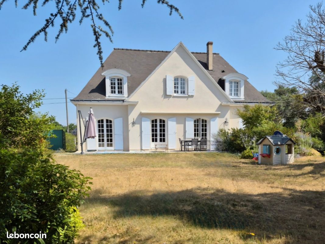 Maison 6 pièces 162 m² · à Veigné · 162 m² · 438 000 €