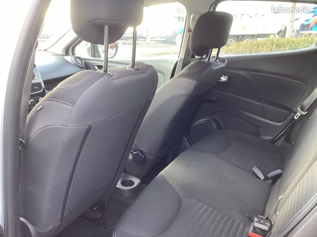 Renault CLIO IV DCI 75ch Business Eco2 (image 24)