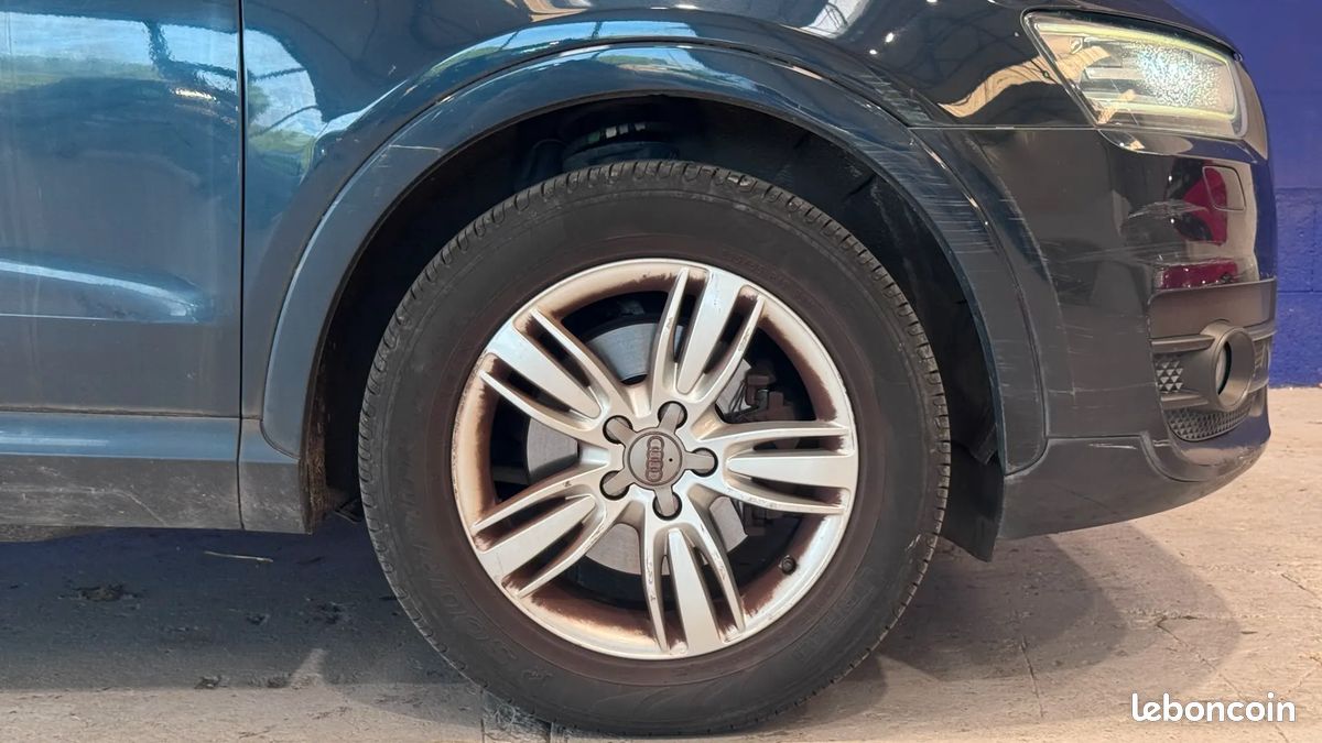 Audi Q3 2.0 TFSi 211ch Ambiente - Moteur à chaîne - Radar de recul - Climatisation bi-zones (image 23)