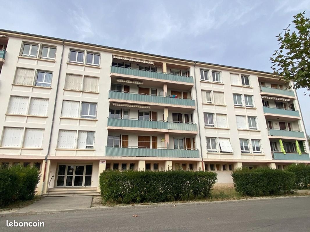 Appartement 3 pièces 57 m² · à Château-Arnoux-Saint-Auban · 57 m² · 76 000 €