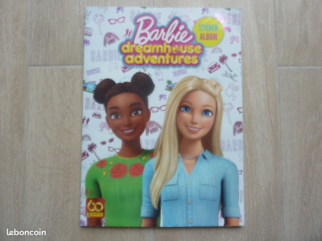 Album Panini Barbie Dreamhouse Adventures 2021 complet Collection