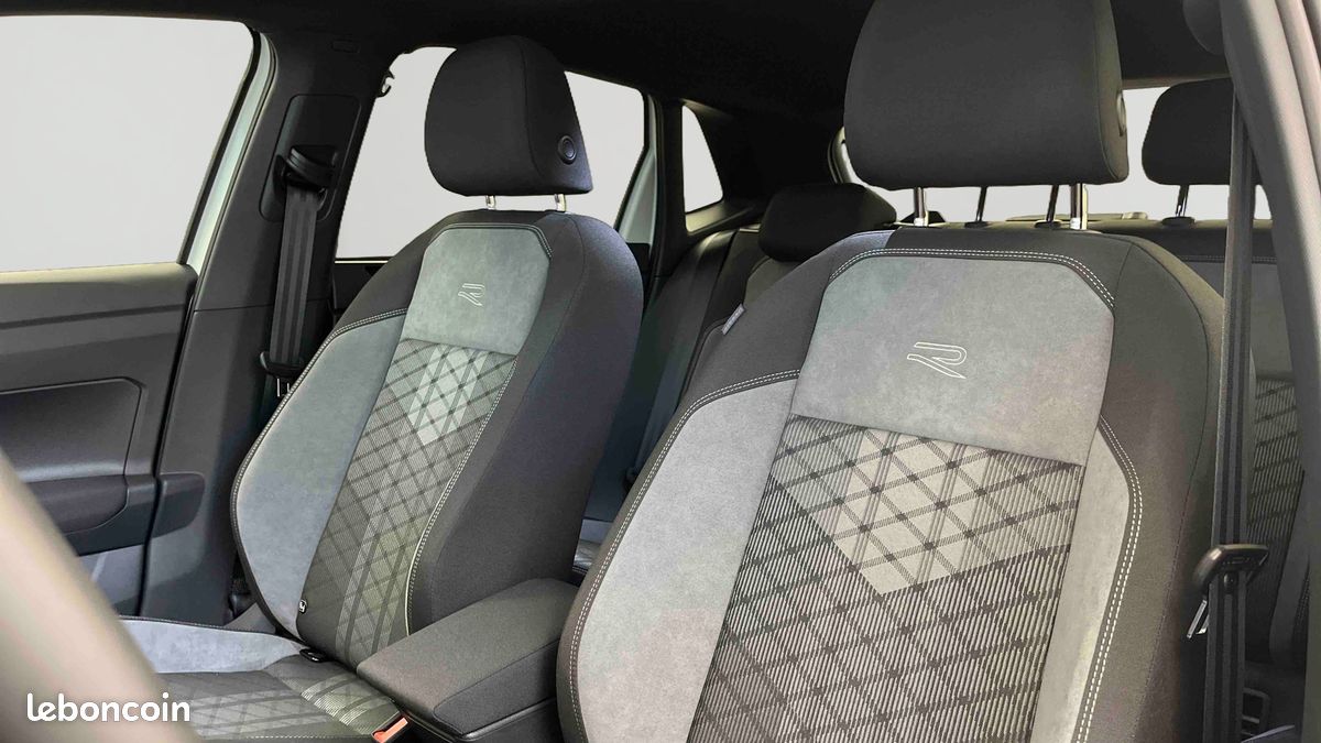 VOLKSWAGEN Polo 1.0 TSI 116 S&S DSG7 R-Line Edition (image 11)