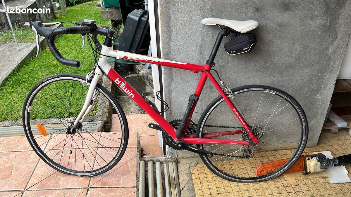 Vélo Btwin Velo Course Adulte Vélo BTWIN SEVEN Homme D'occasion