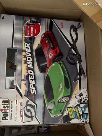 Lot De 4 Manettes Pour Circuit De Voiture électrique Polistil Au 1/32 - Occasion