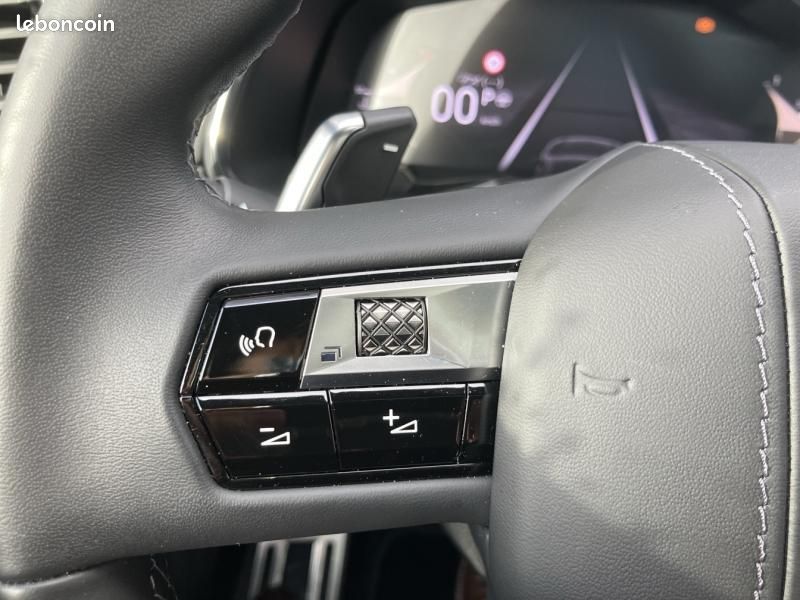 Ds DS 7 1.5 BlueHDi 130ch Etoile Automatique / TOIT OUVRANT / HAYON ELECTRIQUE / HIFI FOCAL (image 16)