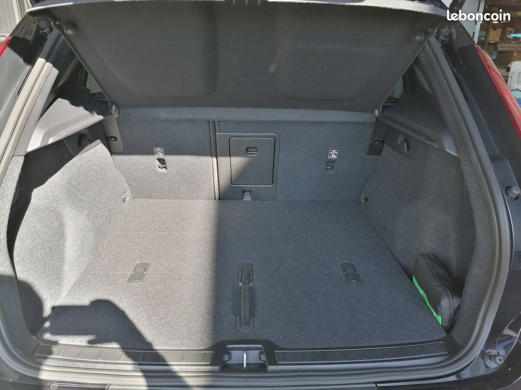 VOLVO EX40 Twin Performance 442 ch 1EDT Ultra (image 27)