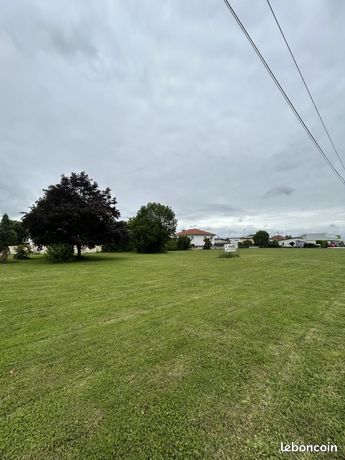Terrain 1000 m² Orleix
