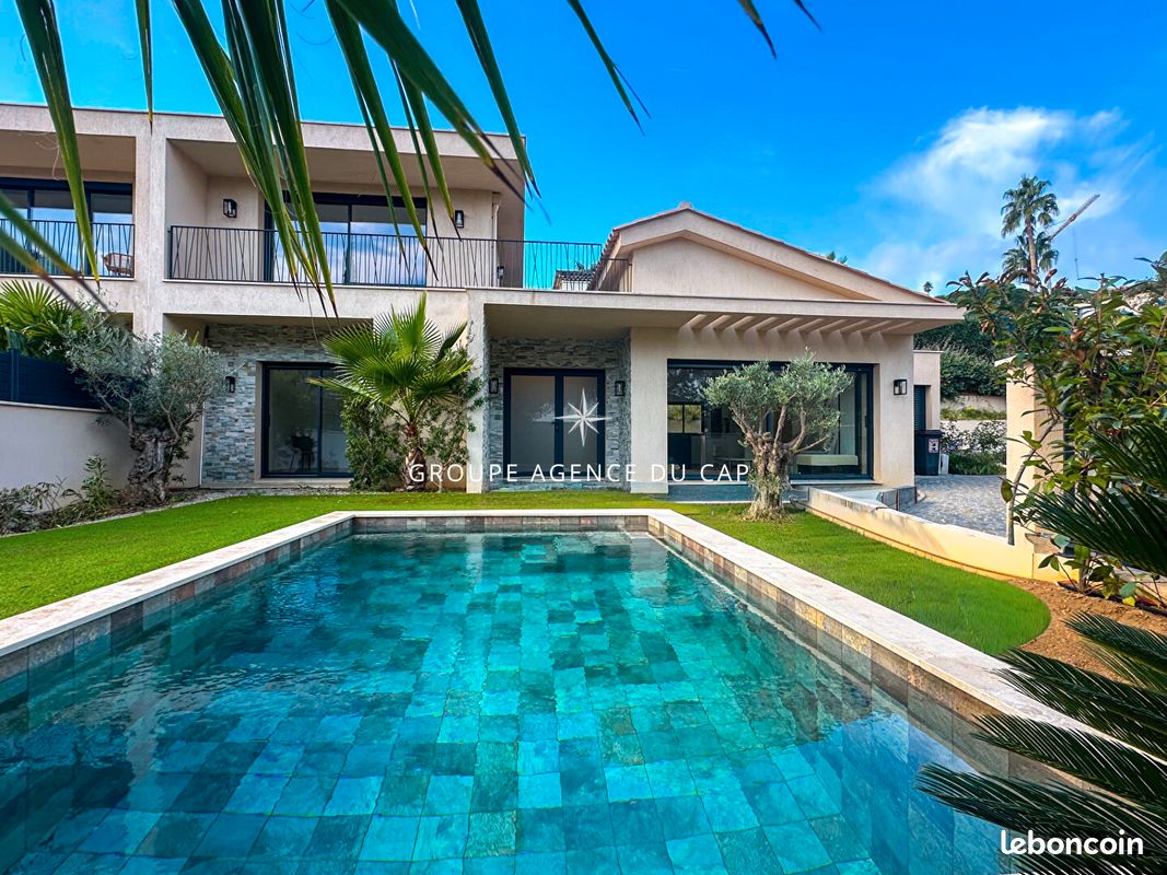 Maison 5 pièces 135 m² · à Sainte-Maxime · 135 m² · 1 354 000 €