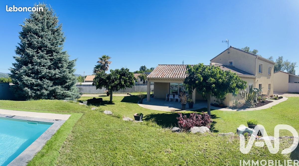 Maison 5 pièces 123 m² · à Étoile-sur-Rhône · 123 m² · 420 000 €