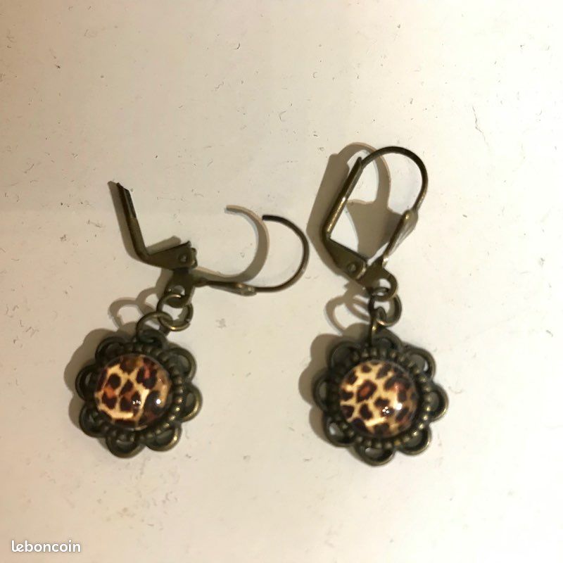 Boucles d’oreilles (image 2)