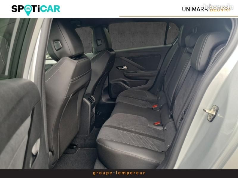Opel Astra 1.2 Turbo Hybrid 145ch Ultimate e-DCT 6 (image 20)