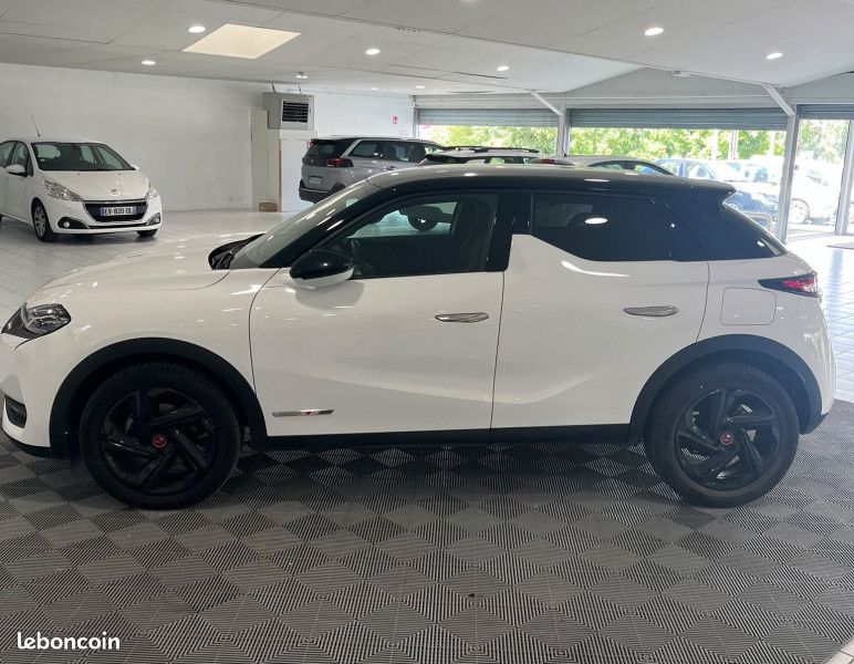 Ds DS 3 CROSSBACK BLUEHDI 130CH PERFORMANCE LINE AUTOMATIQUE (image 2)