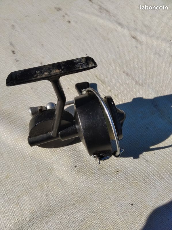 ANCIEN MOULINET MITCHELL 304 . COMPLET . PARFAIT