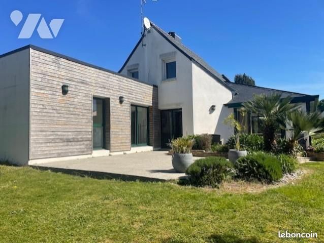 Maison 142 m² · à Landéhen · 142 m² · 323 950 €