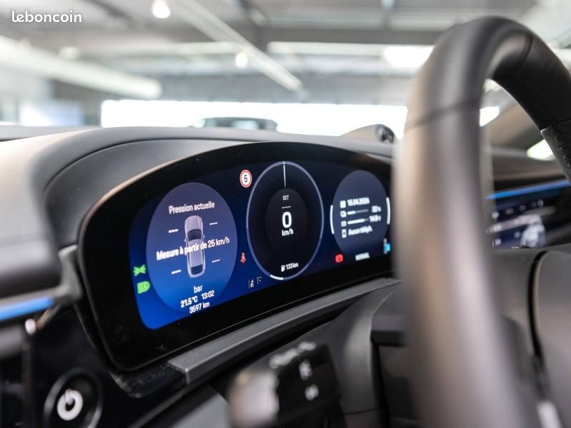 Porsche Macan 408ch 4 MY25 (image 37)