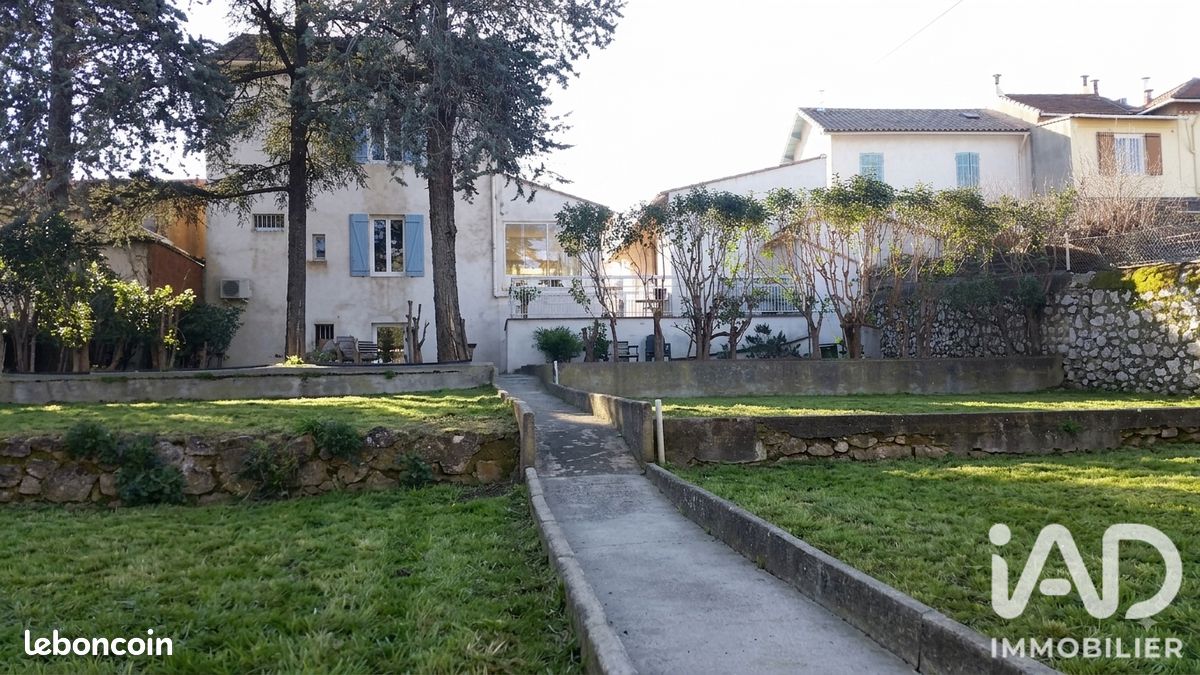 Maison 7 pièces 167 m² · à Marseille · 167 m² · 595 000 €