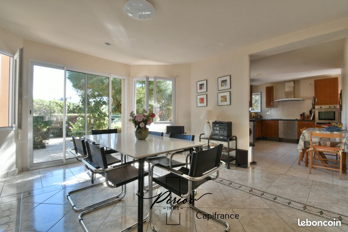 Maison 6 pièces 105 m² · à Lys-Haut-Layon · 105 m² · 200 500 €