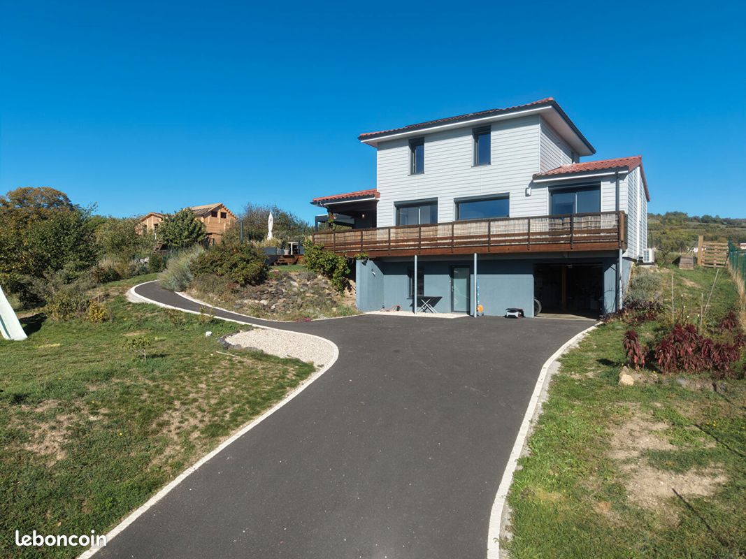 Maison 6 pièces 135 m² · à Ludesse · 135 m² · 377 000 €