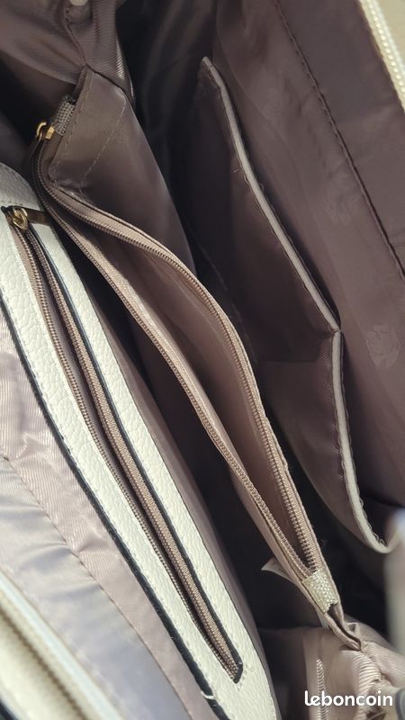 Sac crème rouge neuf (image 3)