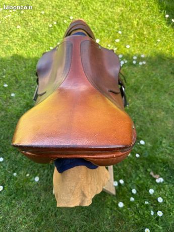 Casque d'équitation Carbone | Hermès Canada