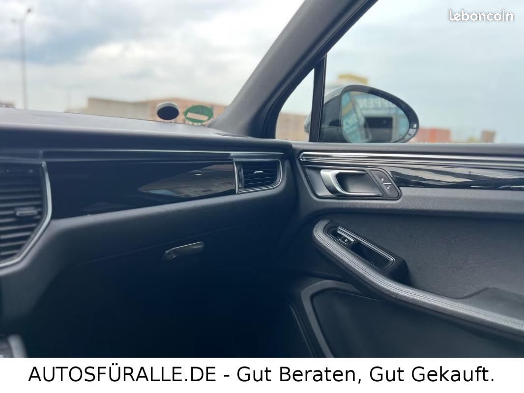 Porsche Macan S 40CH - ALCANTARA (image 17)