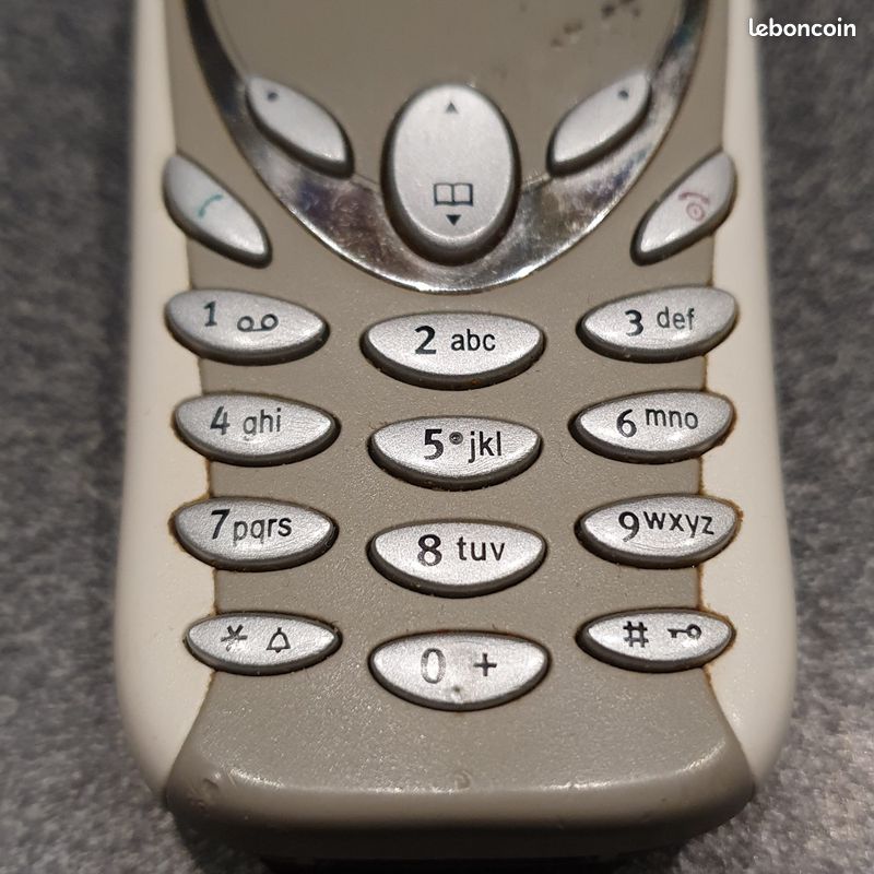 Téléphone Siemens A52 de 2003, mobile 2G (image 3)