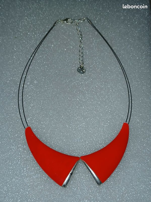 Collier Ras Du Cou Ikita - Neuf Sans Emballage, Modèle Élégant
