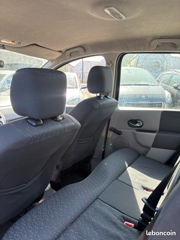Renault MODUS 1.5 DCI 65CH EXPRESSION (image 4)
