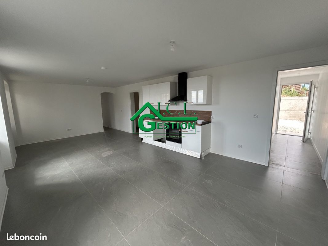 Appartement 5 pièces 90 m² · à Thann · 90 m² · 960 €