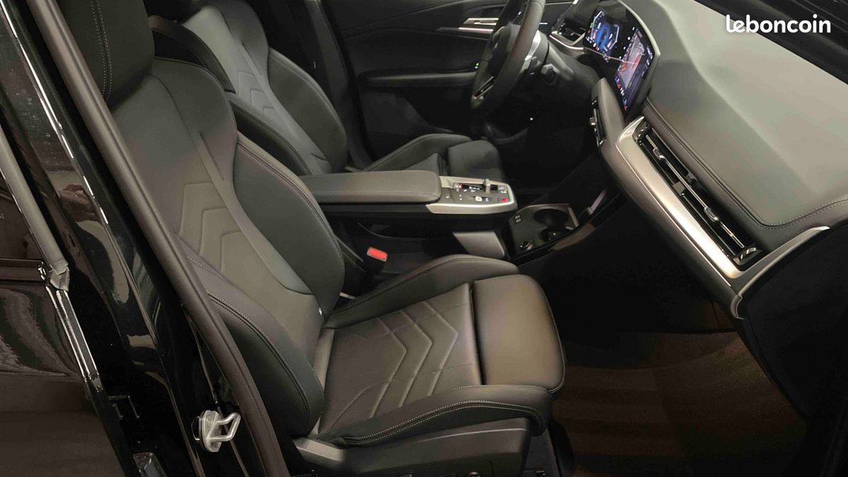 BMW Active Tourer 220i 170 ch DKG7 M Sport (image 14)