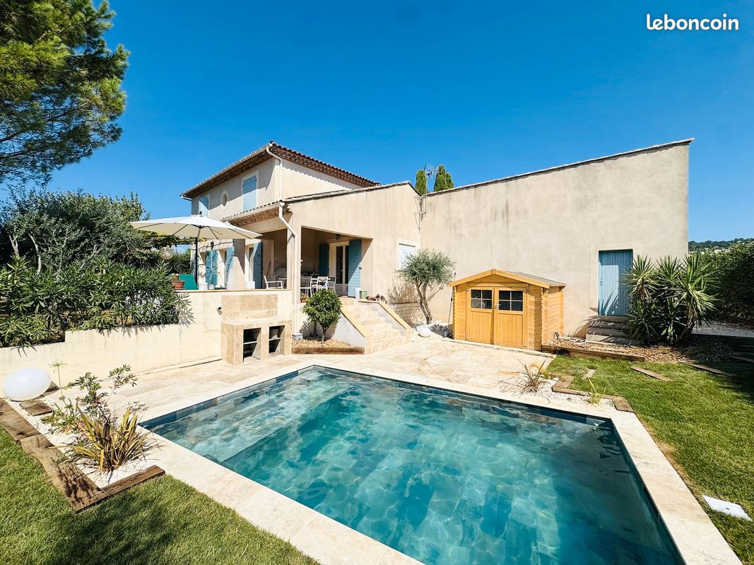 Maison 6 pièces 150 m² · à Clarensac · 150 m² · 569 000 €
