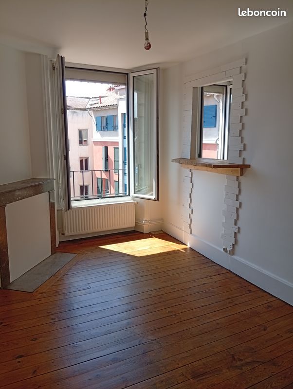 Appartement 3 pièces 51 m² · à Le Puy-en-Velay · 50,8 m² · 87 000 €