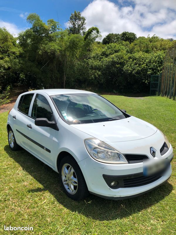 Renault Clio III Authentique 1.5 dCi 70ch