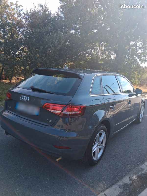AUDI A3 SPORTBACK 1.6 TDI 116ch Diesel (image 2)