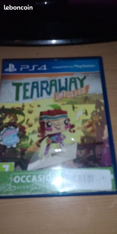 Jeux PS4 TEARAWAY UNFOLDED (image 1)
