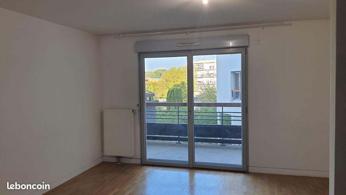 Appartement 2 pièces 44 m² · à Vélizy-Villacoublay · 44 m² · 1 130 €/mois