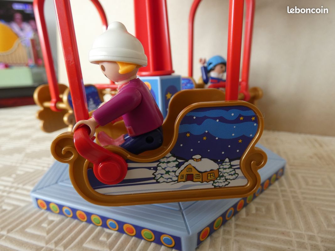 Manège de Noël 4888 Playmobil 2010 (image 5)